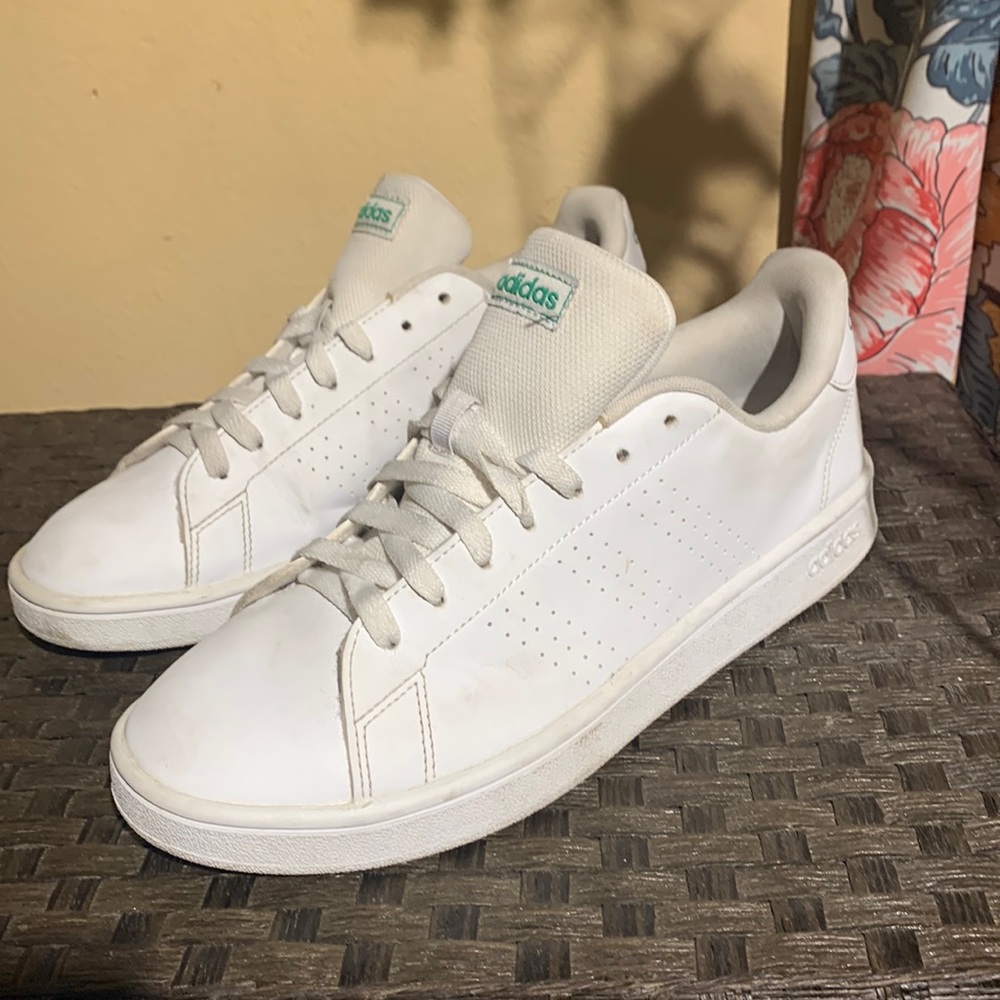 Adidas Sneakers